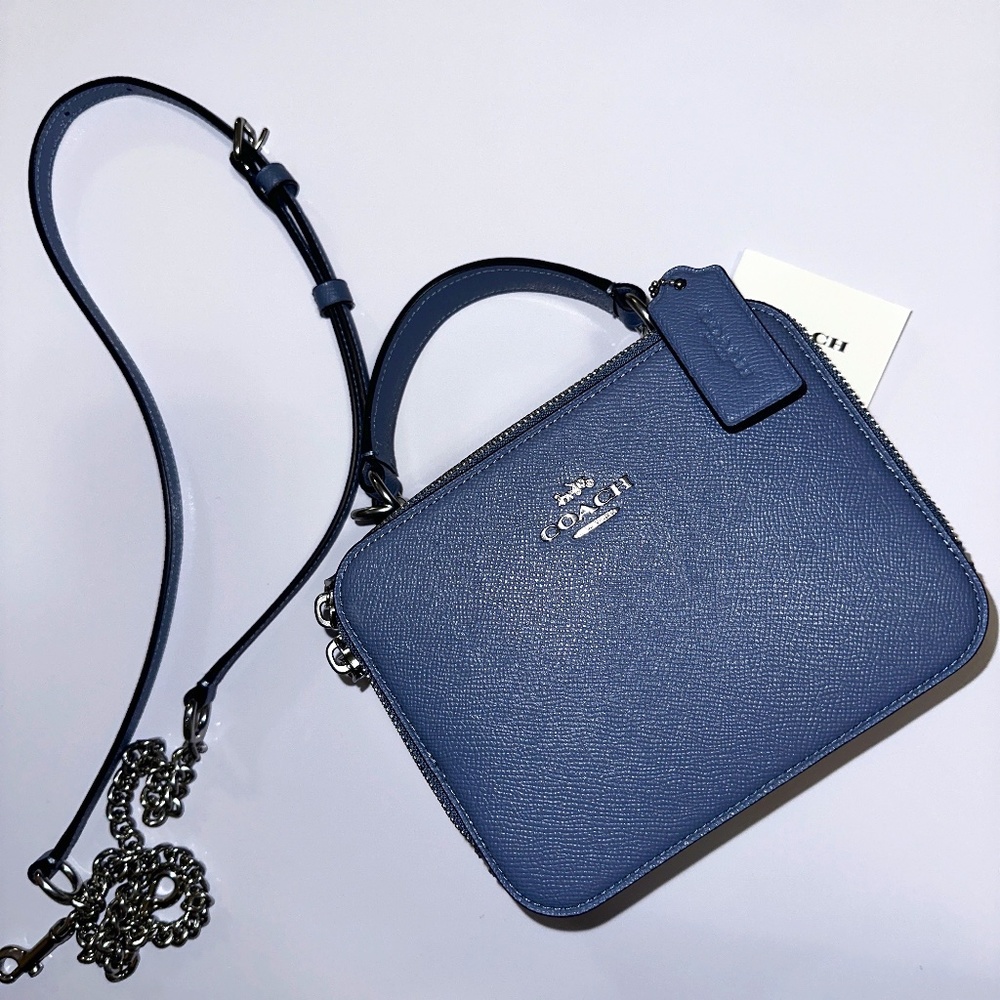 DISNEY X COACH // BOX CROSSBODY (CINDERELLA)